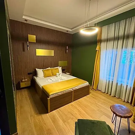 Hotel Dream House & Podgorica