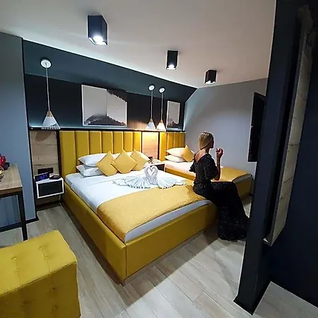 Dream House & 4* Podgorica