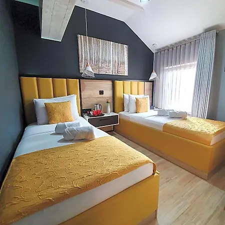 Hotel Dream House & Podgorica